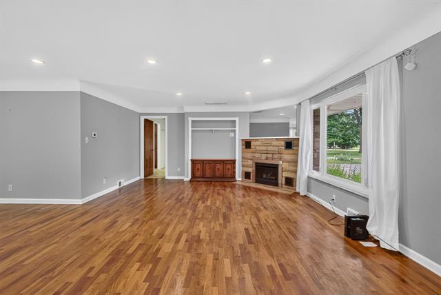 Builiding view eleven for 1253 Levant, Jackson, MI. 49203