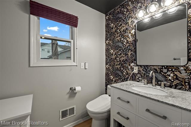 Builiding view twelve for 3515 Bacon, Berkley, MI. 48072