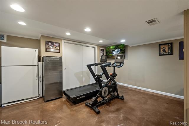 Builiding view twenty four for 3515 Bacon, Berkley, MI. 48072