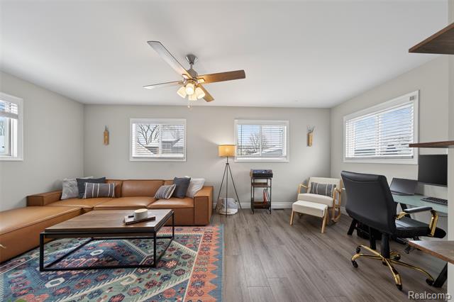 Builiding view fifteen for 3528 Phillips, Berkley, MI. 48072