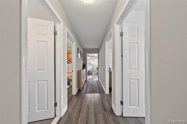 Builiding view thirteen for 3528 Phillips, Berkley, MI. 48072