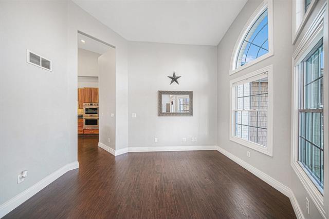 Builiding view six for 2718 Lindsey, Jackson, MI. 49201