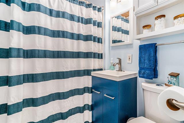 Builiding view eighteen for 15422 Coleman, Grand Haven, MI. 49417