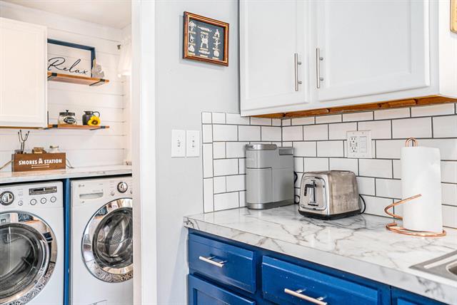 Builiding view nine for 15422 Coleman, Grand Haven, MI. 49417