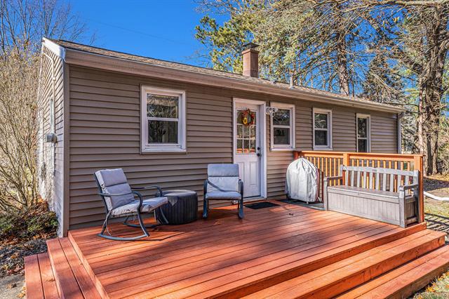 Builiding view nineteen for 15422 Coleman, Grand Haven, MI. 49417