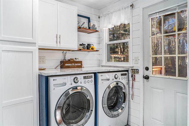 Builiding view twelve for 15422 Coleman, Grand Haven, MI. 49417