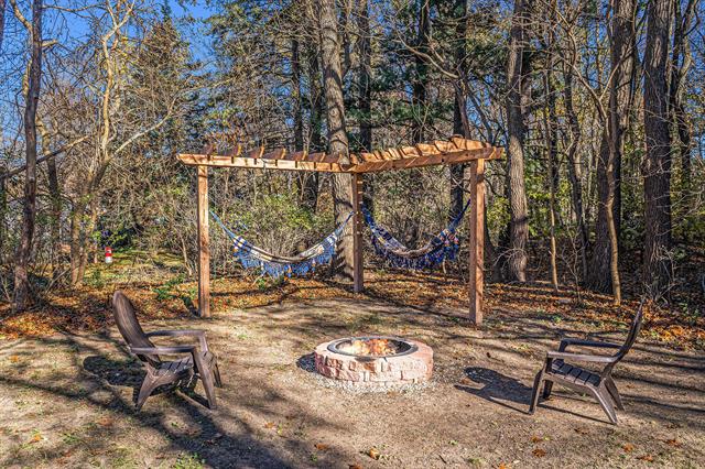 Builiding view twenty one for 15422 Coleman, Grand Haven, MI. 49417