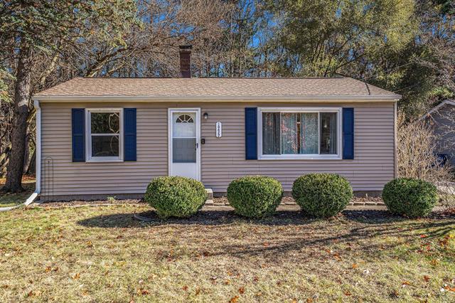 Builiding view two for 15422 Coleman, Grand Haven, MI. 49417