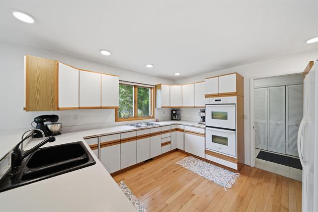 Builiding view fourteen for 10799 Austin, Brooklyn, MI. 49230