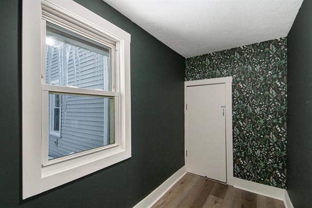 Builiding view eleven for 182 40Th, Allegan, MI. 49010