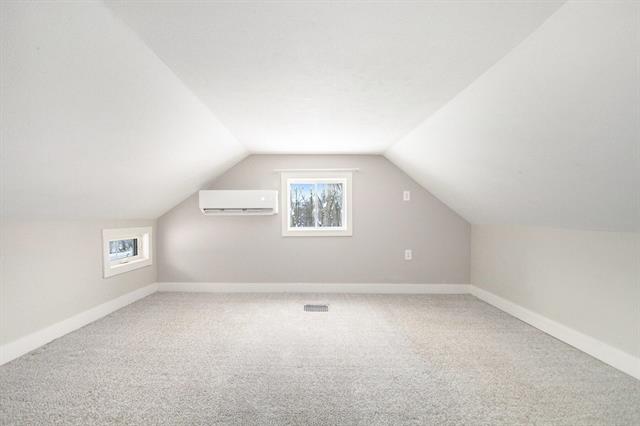 Builiding view fifteen for 182 40Th, Allegan, MI. 49010