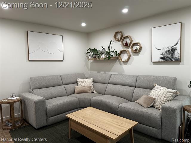 Builiding view seven for 797 Hilldale, Milford, MI. 48381