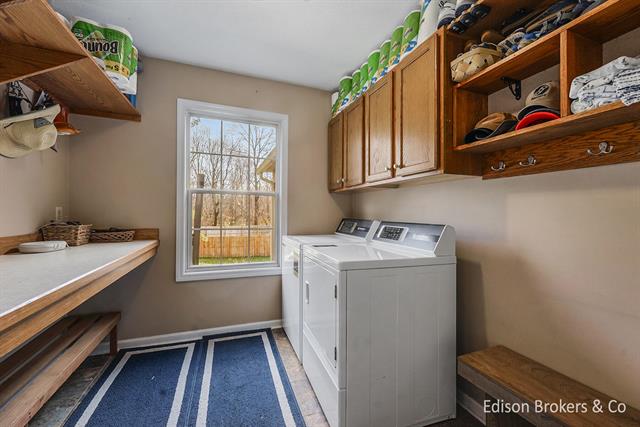 Builiding view nineteen for 11488 Cameron, Allendale, MI. 49401