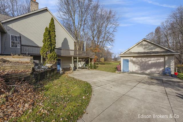 Builiding view thirty four for 11488 Cameron, Allendale, MI. 49401