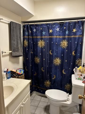 Builiding view four for 909 Westfall, Kalamazoo, MI. 49006