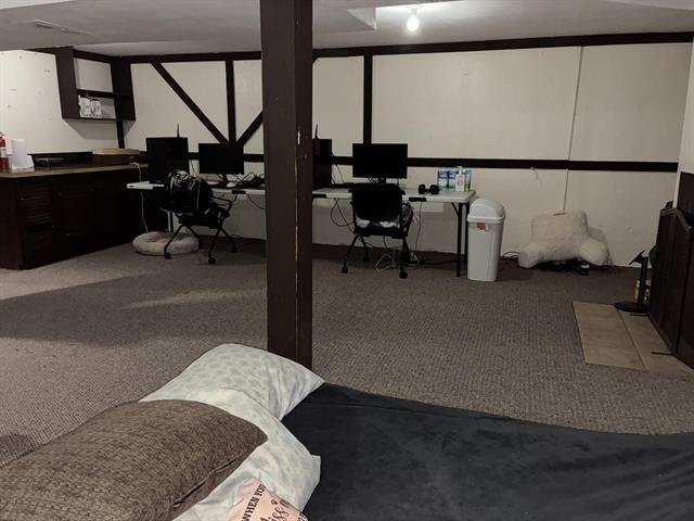 Builiding view sixteen for 909 Westfall, Kalamazoo, MI. 49006