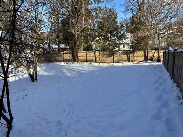 Builiding view twenty four for 909 Westfall, Kalamazoo, MI. 49006