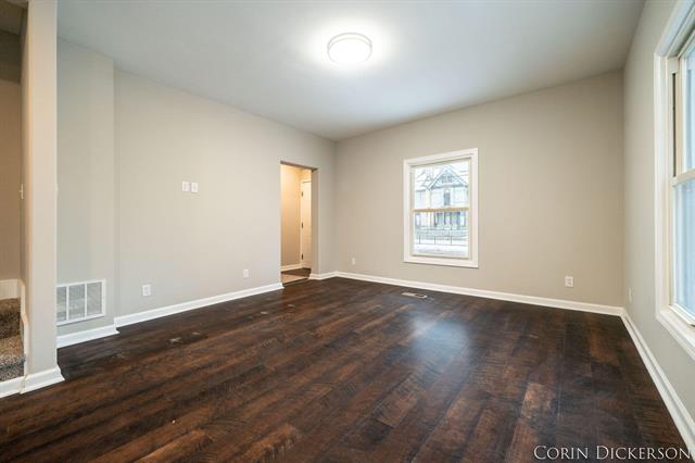 Builiding view five for 112 Green, Hastings, MI. 49058