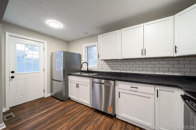 Builiding view sixteen for 112 Green, Hastings, MI. 49058