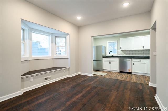 Builiding view ten for 112 Green, Hastings, MI. 49058