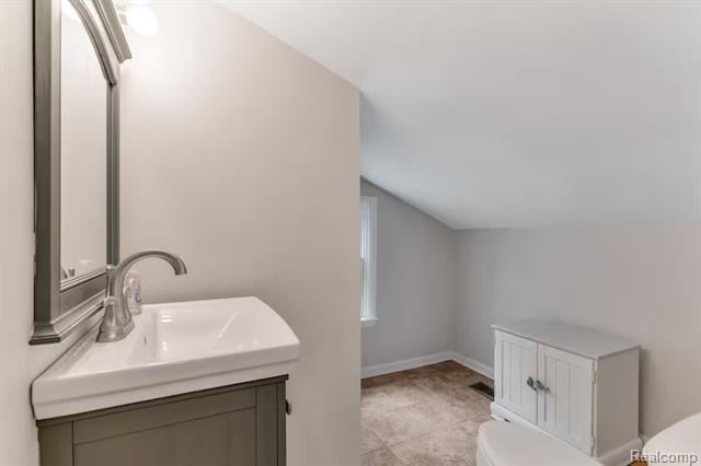 Builiding view thirty for 4567 Seymour, Flushing, MI. 48433