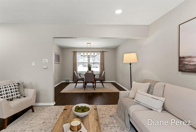 Builiding view seven for 1920 Glenmoor, Grand Rapids, MI. 49508