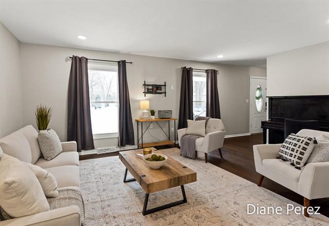 Builiding view two for 1920 Glenmoor, Grand Rapids, MI. 49508