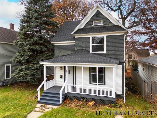 Builiding view twenty four for 821 College, Grand Rapids, MI. 49503