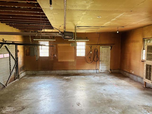 Builiding view nine for 5038 Vienna, Clio, MI. 48420