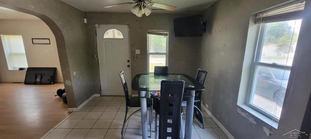 Builiding view five for 269 Shattuck, Saginaw, MI. 48604