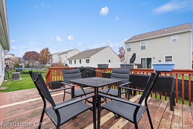 Builiding view eleven for 8564 Fox River, Fowlerville, MI. 48836