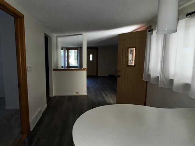 Builiding view sixteen for 213 Montcalm, Greenville, MI. 48838