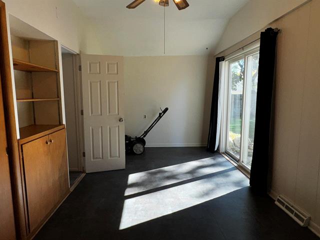 Builiding view twenty for 213 Montcalm, Greenville, MI. 48838