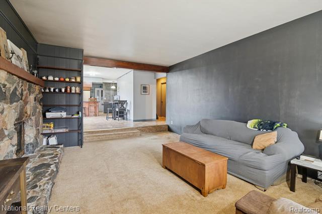 Builiding view ten for 1251 Reading Rd, Hillsdale, MI. 49242