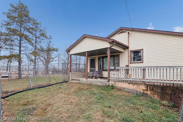 Builiding view thirty eight for 1251 Reading Rd, Hillsdale, MI. 49242