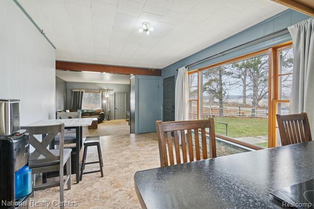 Builiding view twelve for 1251 Reading Rd, Hillsdale, MI. 49242