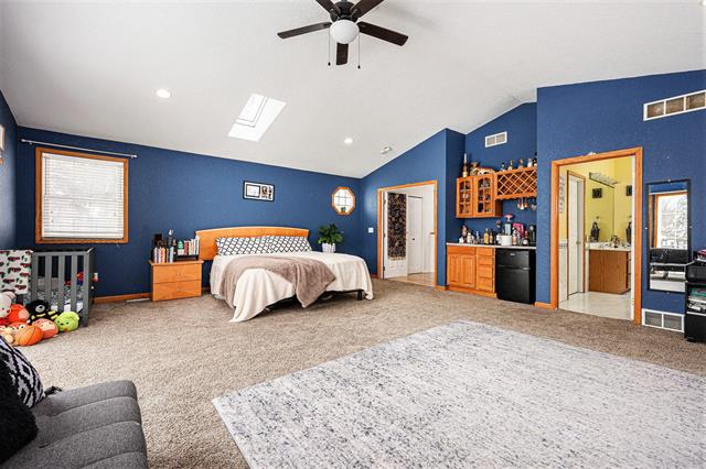 Builiding view fifteen for 21067 North, Battle Creek, MI. 49017