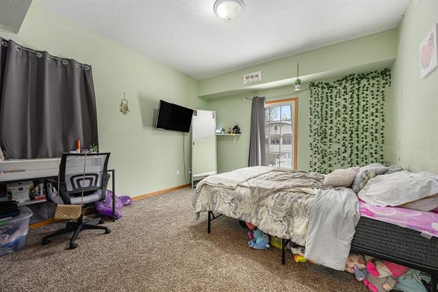 Builiding view twelve for 21067 North, Battle Creek, MI. 49017