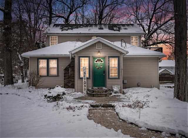 Builiding view two for 21067 North, Battle Creek, MI. 49017