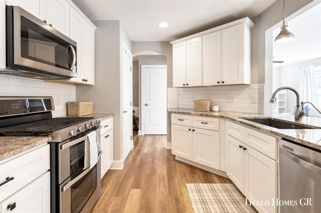 Builiding view seventeen for 4356 Amazon, Lowell, MI. 49331