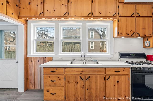 Builiding view fifteen for 94 Division, Sparta, MI. 49345