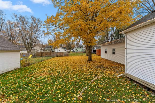 Builiding view forty three for 94 Division, Sparta, MI. 49345