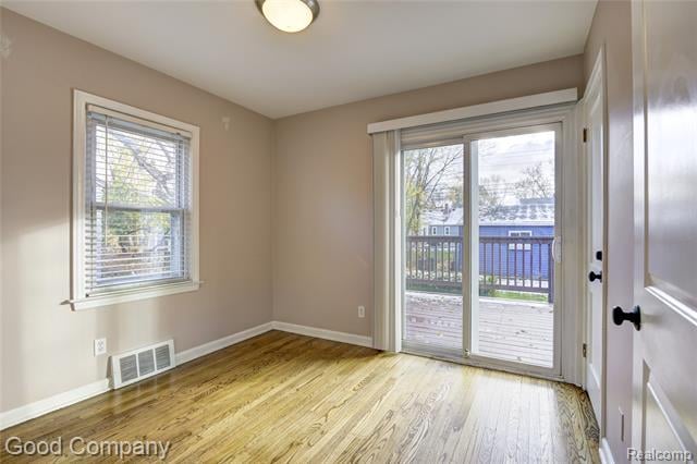 Builiding view eighteen for 1027 Orchard Grove, Royal Oak, MI. 48067