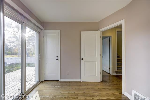 Builiding view nineteen for 1027 Orchard Grove, Royal Oak, MI. 48067