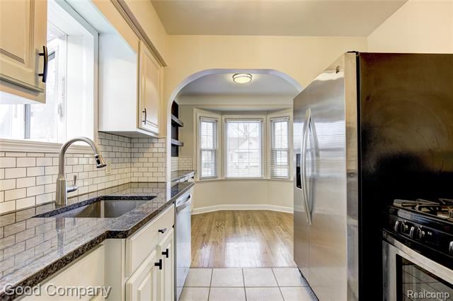 Builiding view thirteen for 1027 Orchard Grove, Royal Oak, MI. 48067