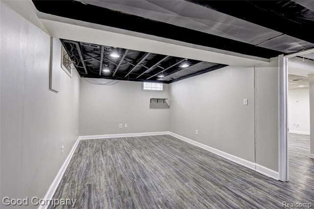 Builiding view thirty five for 1027 Orchard Grove, Royal Oak, MI. 48067