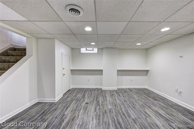 Builiding view thirty three for 1027 Orchard Grove, Royal Oak, MI. 48067