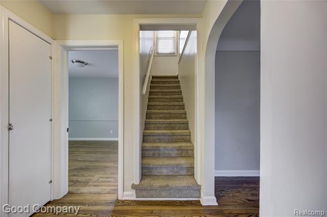 Builiding view twenty two for 1027 Orchard Grove, Royal Oak, MI. 48067