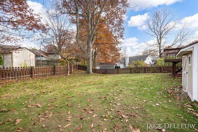 Builiding view eight for 6696 Highmeadow, Byron Center, MI. 49315