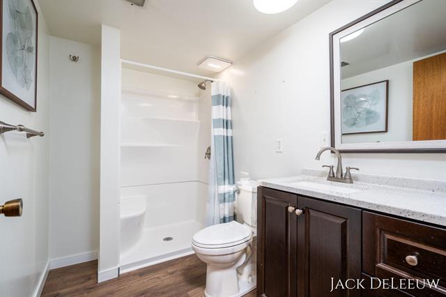 Builiding view twenty nine for 6696 Highmeadow, Byron Center, MI. 49315